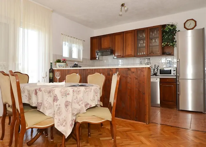 Apartment Una *