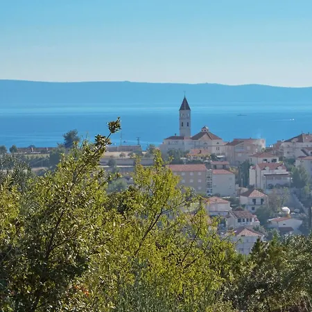 Apartment Una شقة *