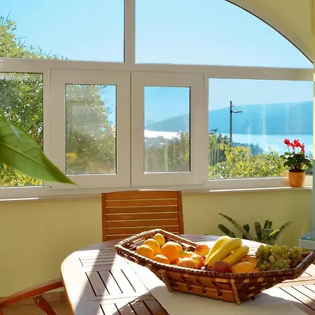 Apartment Una سيغيت فغانييتْسا