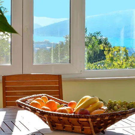 Apartment Una شقة *