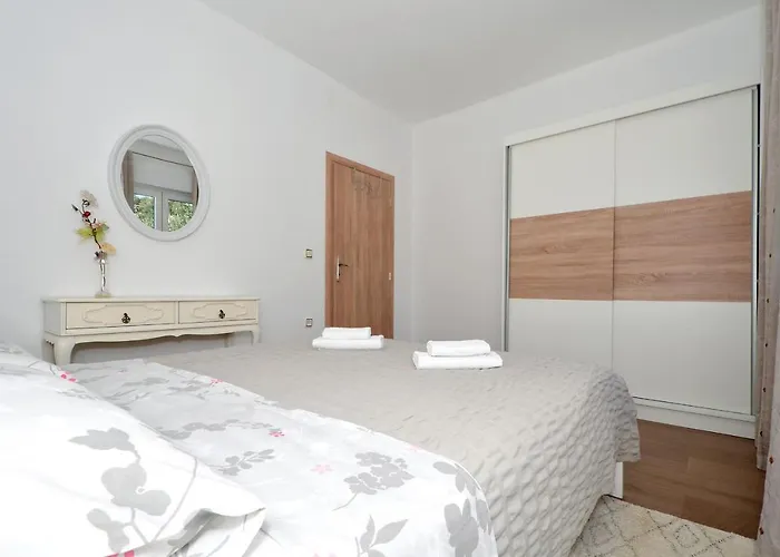 Apartment Una Διαμέρισμα *