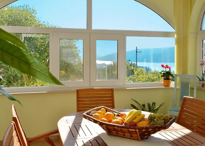 Apartment Una Seget Vranjica