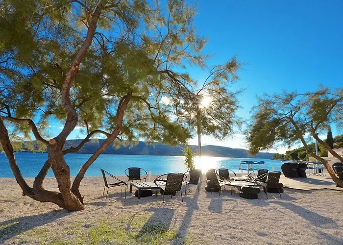 Διαμέρισμα Apartment Una Seget Vranjica